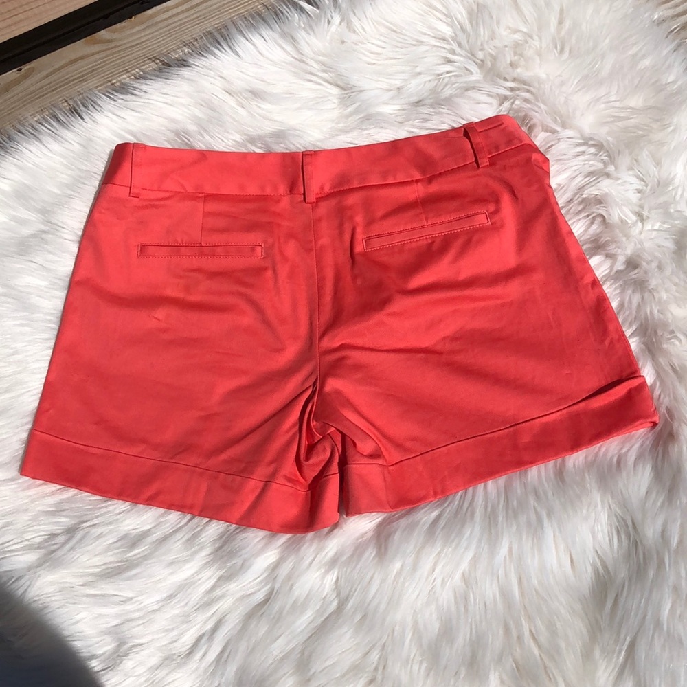 Express hot pink editor shorts - Picture 5 of 5